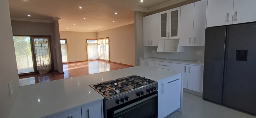 4 Bedroom Property for Sale in Bothasrus Eastern Cape